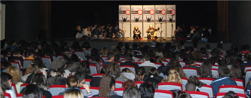 Gherardo Colombo incontra gli studenti durante l'edizione 2010 di POliticamente Scorretto