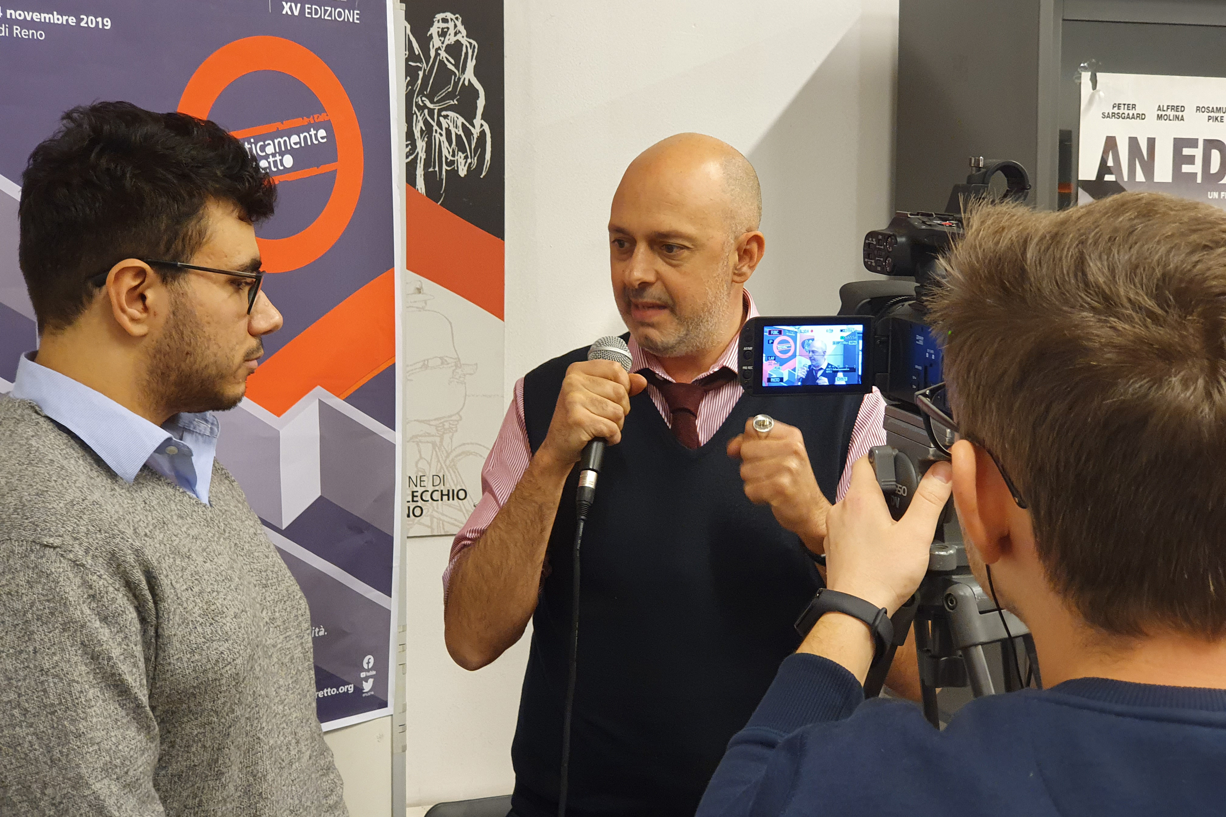 23 novembre - Antonio Talia intervistato dai Giovani Reporter a margine dellìincontro sulla Calabria